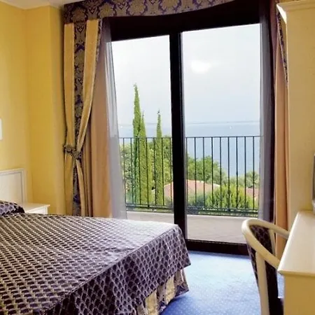 Hotel Ahg Riva Del Sole - Adults Only Moniga del Garda