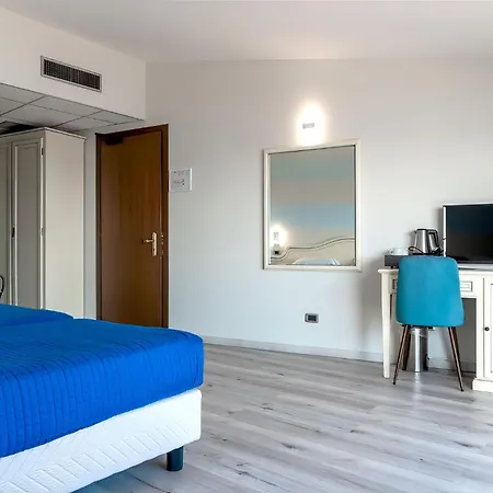Hotel Ahg Riva Del Sole - Adults Only Moniga del Garda