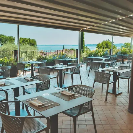 Riva Del Sole Hotel 4*