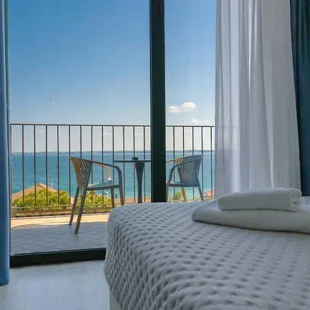 Hotel Riva Del Sole 4*