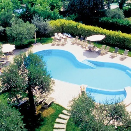 Hotel Riva Del Sole